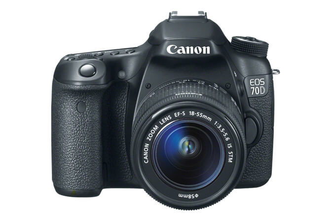 Canon EOS 70D DSLR Camera 18-135mm Lens