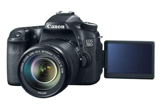 Canon EOS 70D DSLR Camera 18-135mm Lens
