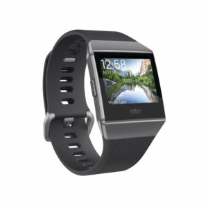 Smartwatch cheap fitbit ionic