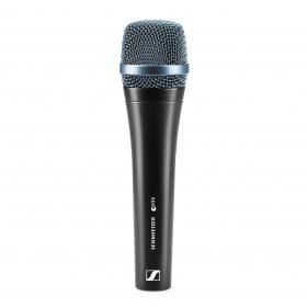 Sennheiser-e-935-Cardioid-Vocal-Stage-Dynamic-Microphone