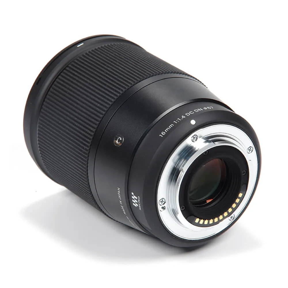 Sigma-16mm-f-1.4-DC-DN-Contemporary-Lens-Diamu