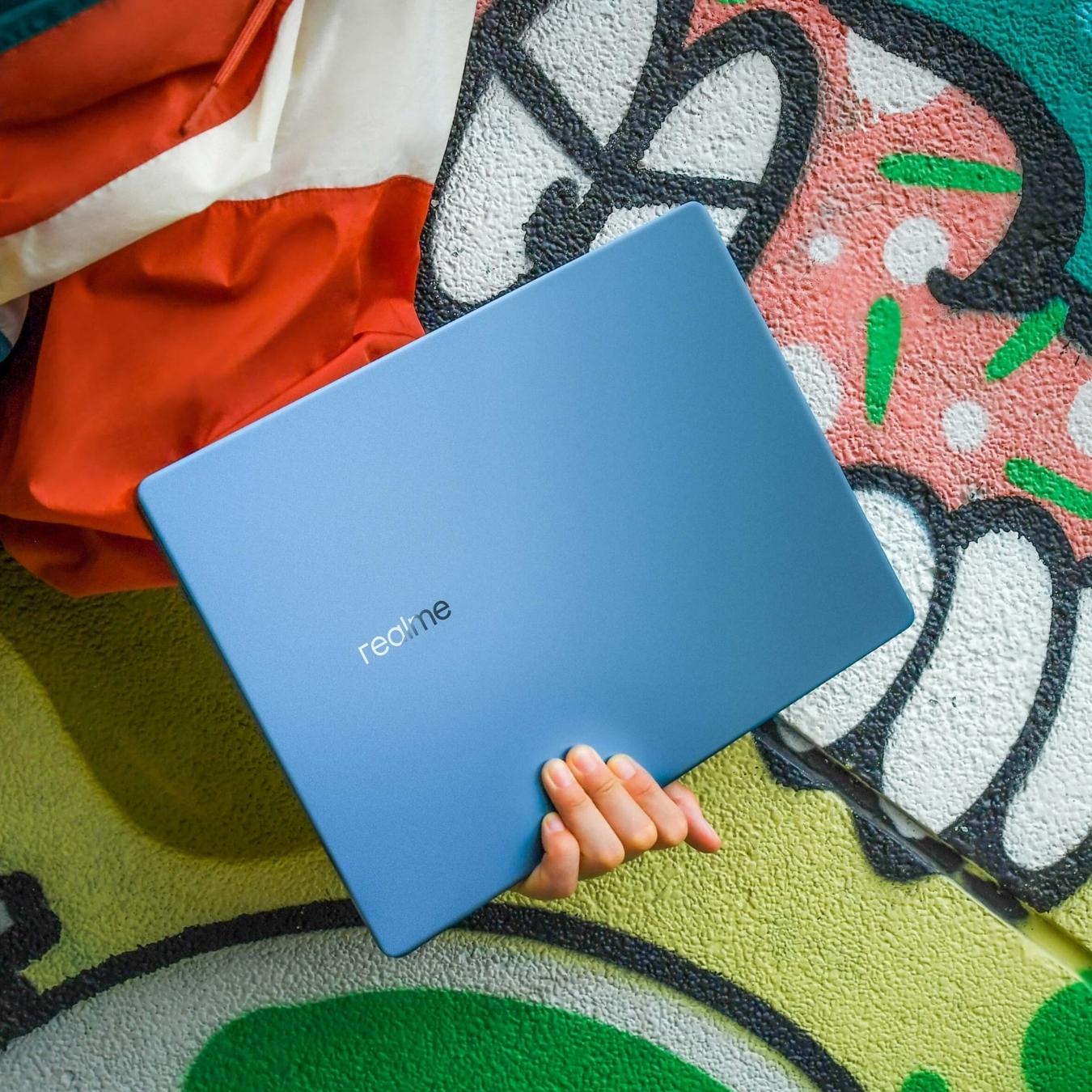 realme laptop blue