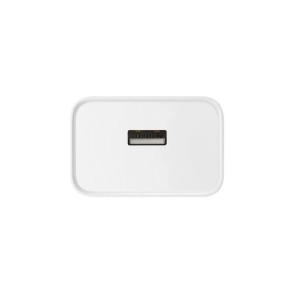 Realme-18W-Quick-Charge-Power-Adapter-White-3