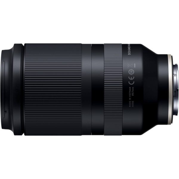 Tamron-70-180mm-f-2.8-Di-III-VXD-Lens-for-Sony-E-3