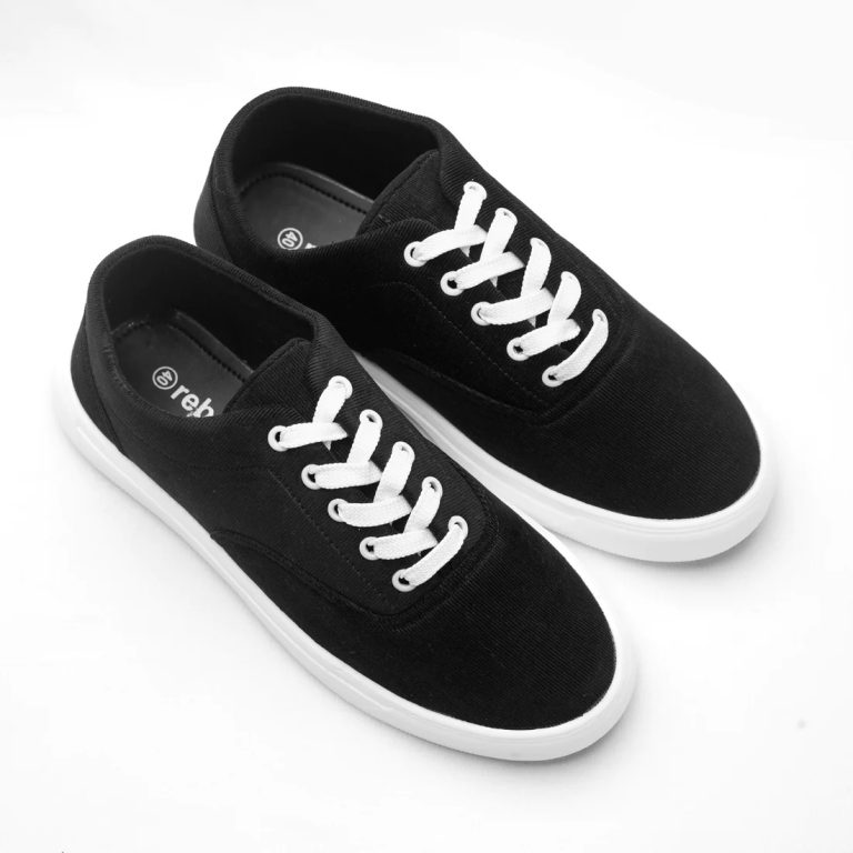 Pure Black Canvas Shoe best price in Bangladesh | Diamu