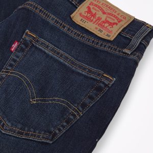 LEVIS-Blue-Jeans-114-–-Slim-Fit-3