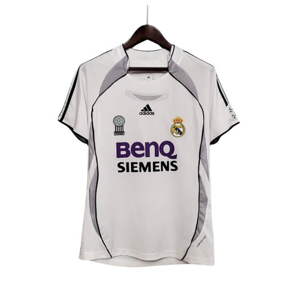 Real-Madrid-2006-07-Home-Retro-Kit