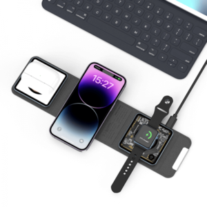 WIWU-WI-W001-Foldable-15W-3-IN-1-Wireless-Charger-4