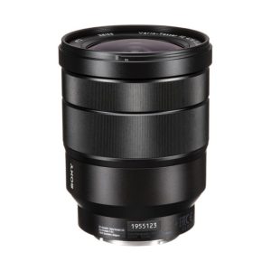 Sony-Vario-Tessar-T-FE-16-35mm-f_4-ZA-OSS-Lens-2