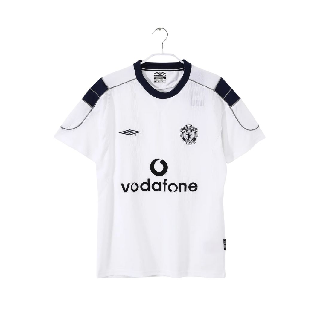 Manchester United 2000-01 Away Retro Kit