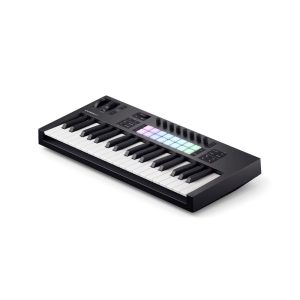 Novation-Launchkey-37-MK4-37-key-Keyboard-Controller-3