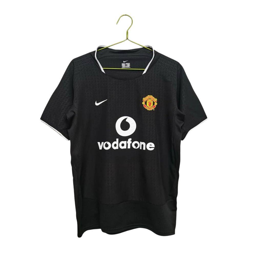 Manchester-United-2003-04-Away-Retro-Kit