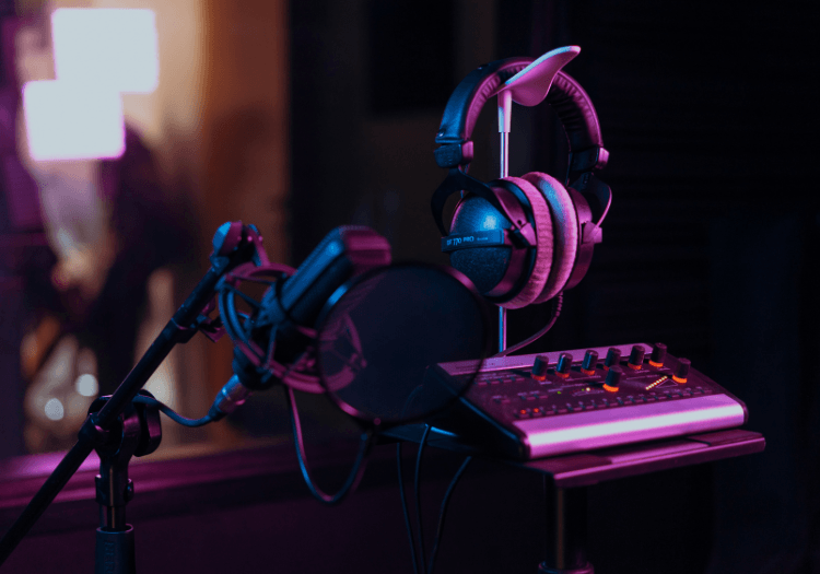 Creator-Shop-Diamu-Streaming-Podcast-YouTube-Studio-Setup-Kit-Online-Shopping-Bangladesh